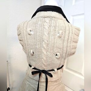 PATRIZIA PEPE Elegant  Alpaka/lama mix west with Black Silk Accents, Size 1